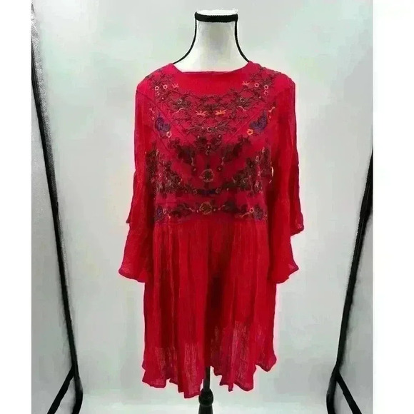 Umgee Red Women's Floral Embroidered Keyhole Bell Sleeve Mini Dress Bohemian SM - Picture 3 of 8